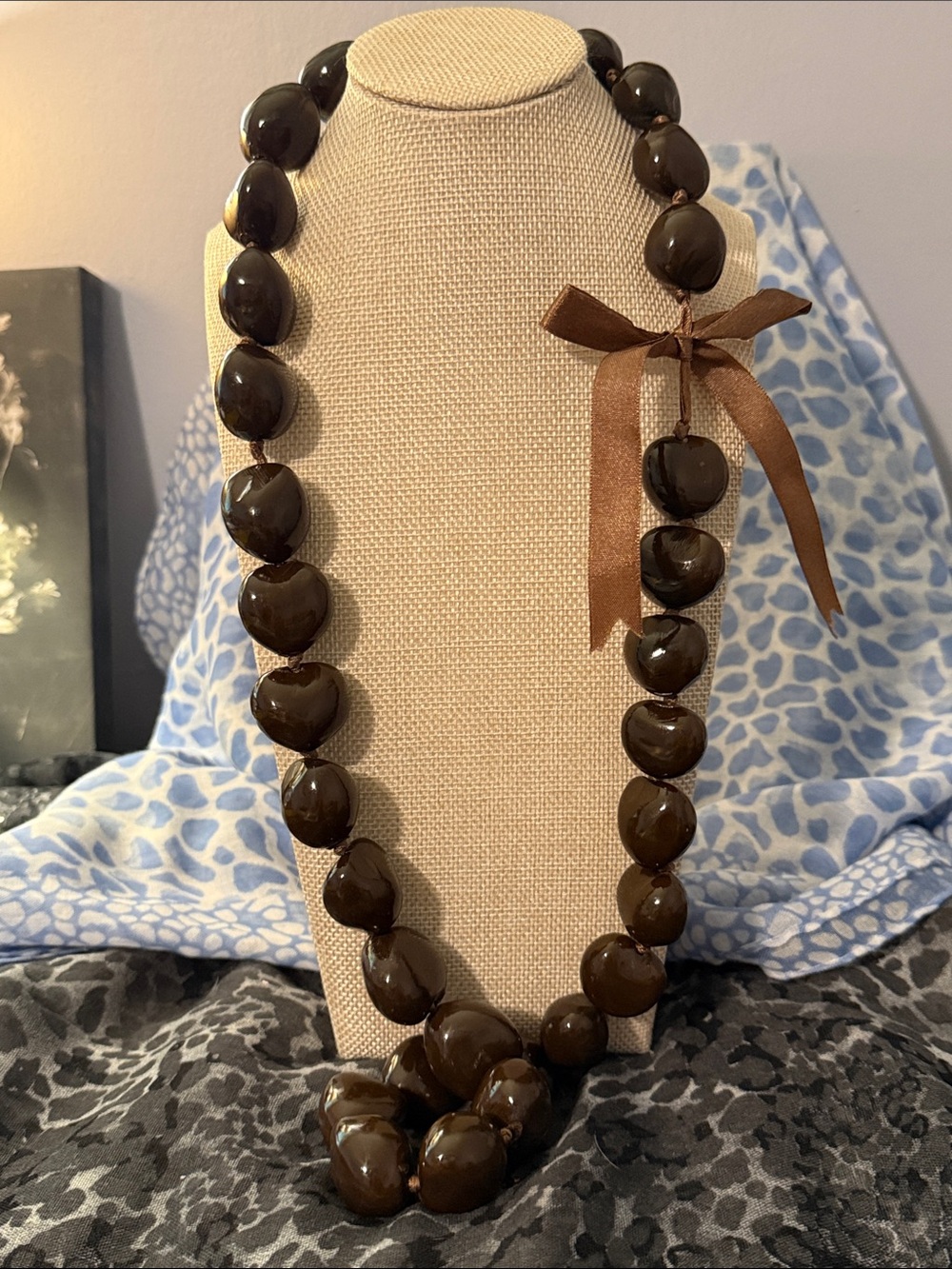 Brown Heart Bead Necklace with Ribbon Accent